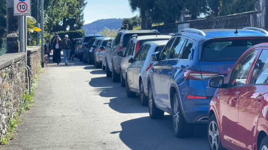 Parcheggi a Pallanza, scontro politico: “Meno posti e costi più alti”